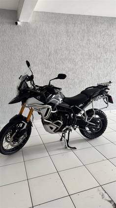 TRIUMPH TIGER 900 RALLY PRO 